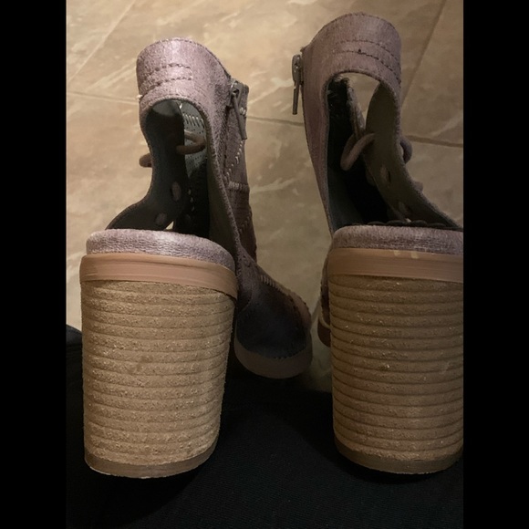 Not Rated Sandals - Not Rated Block Heel Sandal | New without box! - Picture 7 of 11